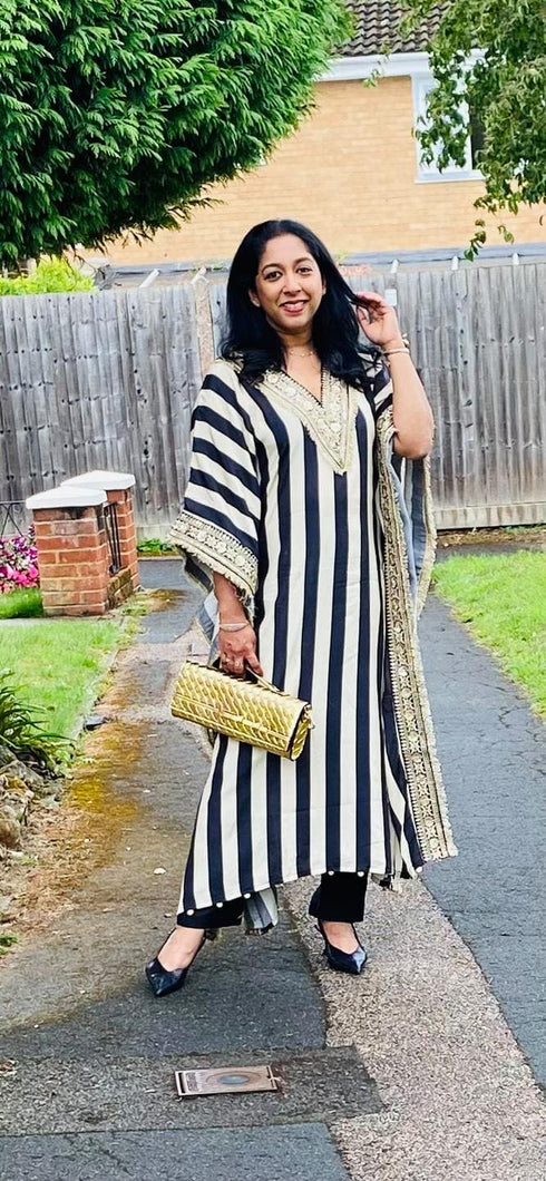 (Divyanka Tripathi) Gold Black Striped Kaftan Set